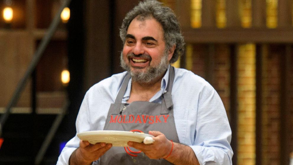 Roberto Moldavsky se mostró junto a su nueva novia.