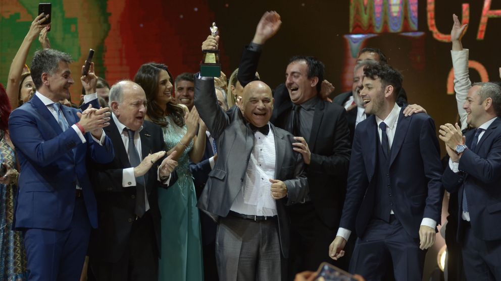 Crónica HD ganó el Martín Fierro de Oro por su servicio informativo.