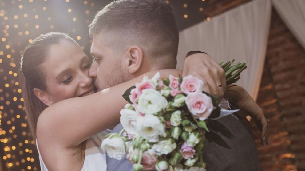 Los detalles más asombrosos de la luna de miel de Barbie Vélez y Lucas Rodríguez.