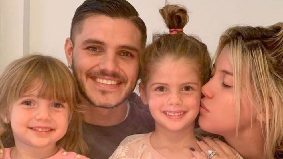 Wanda Nara y Mauro Icardi se mostraron junto a sus hijas tras el escándalo con la China Suárez.