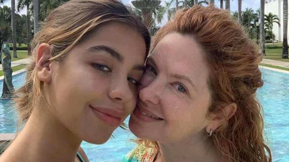 Anna Chiara decidió desvincularse de su padre, con quien vivió terribles episodios durante su infancia.