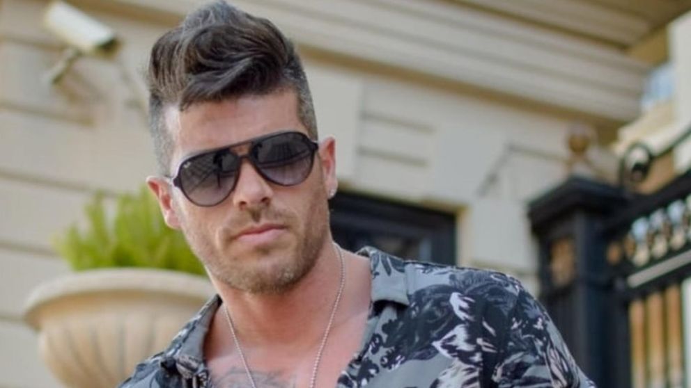 Cristian U ha decidido hacer un gran cambio en su vida y dedicarse a la m�sica.