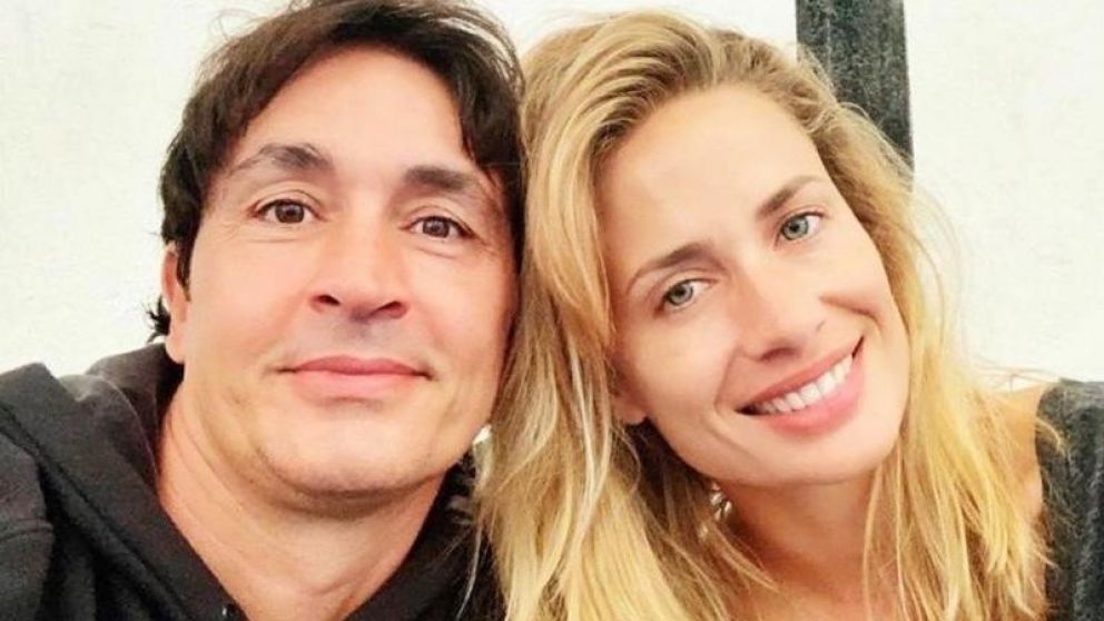Sebastián Estevanez e Ivana Saccani, en la dulce espera.