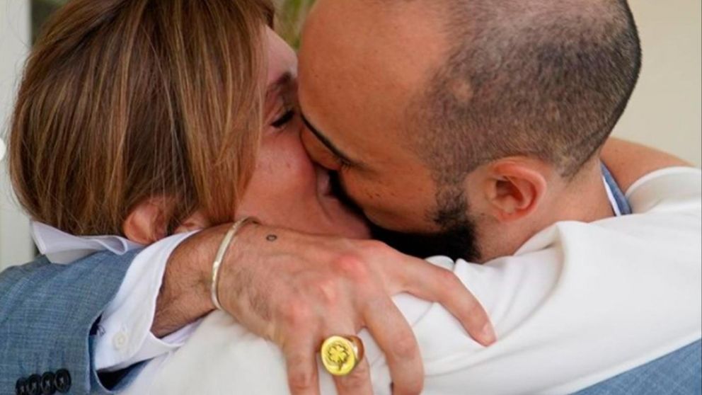 Abel Pintos se casó con Mora Calabrese.