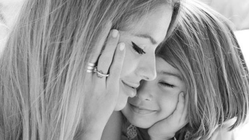 Rufina sorprendió con el parecido con la China Suárez.