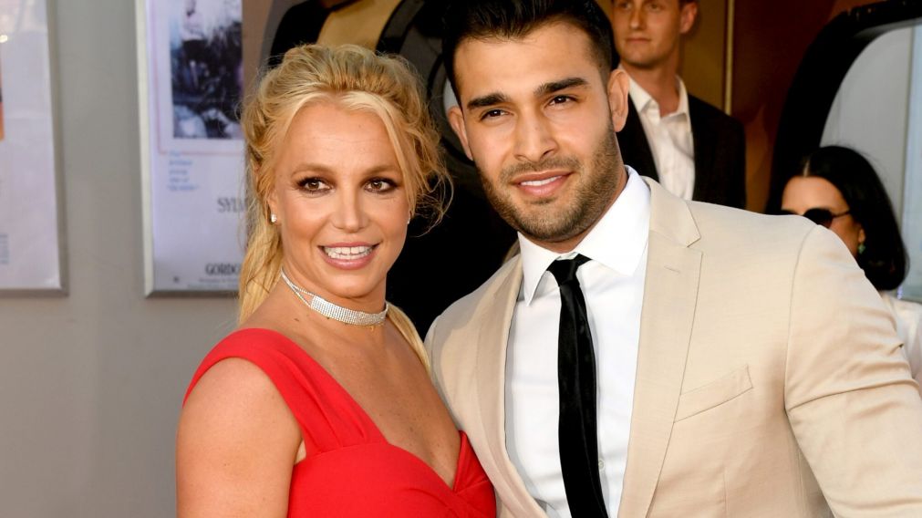 Britney Spears anunció su compromiso: mirá el costoso anillo.