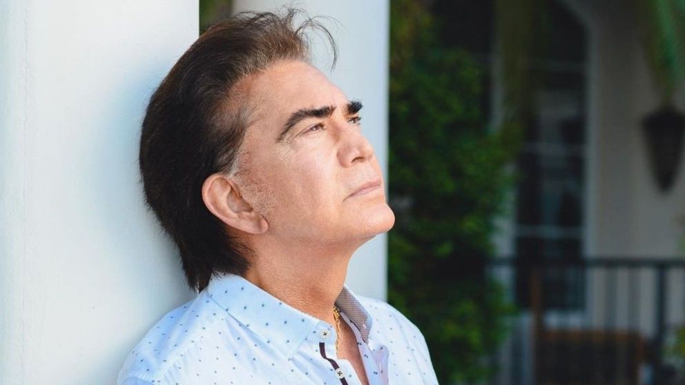 ¡Muchos reproches para el cantante!