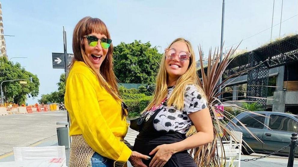 La exvedette celebró el nacimiento de su ahijado.