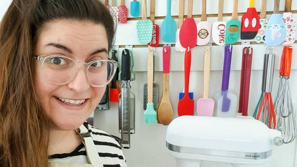 La joven pastelera está muy grave de salud.