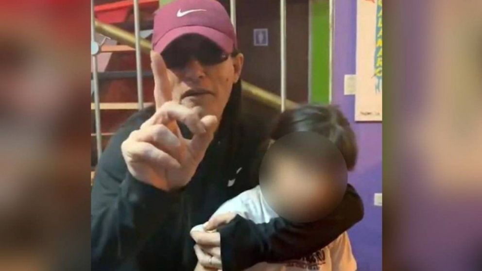 Defendió a su padre.