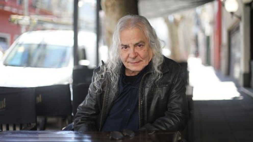 El músico de 74 años se desmayó en su casa.