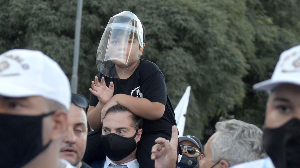 Mario Braudy reveló que el hijo de Diego Maradona extraña a sus amigos (Fernando Pérez Re/Crónica).