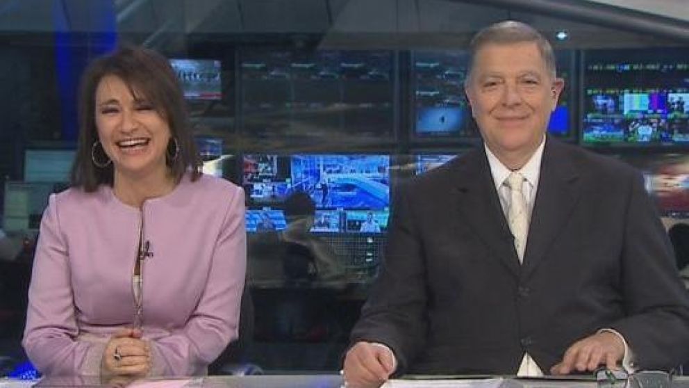 Emotivo reencuentro entre los conductores.