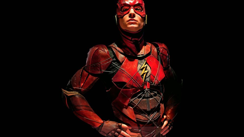 Ezra Miller es un acierto en la piel del hombre súper veloz.