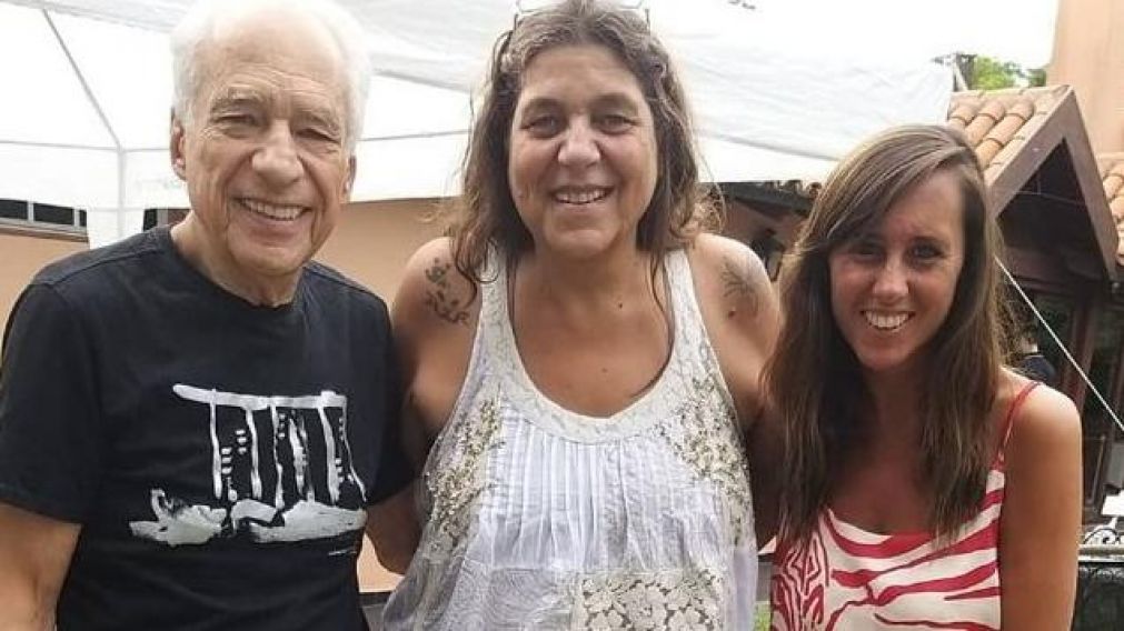 La hija del doctor habló de la llegada de un hermanito.