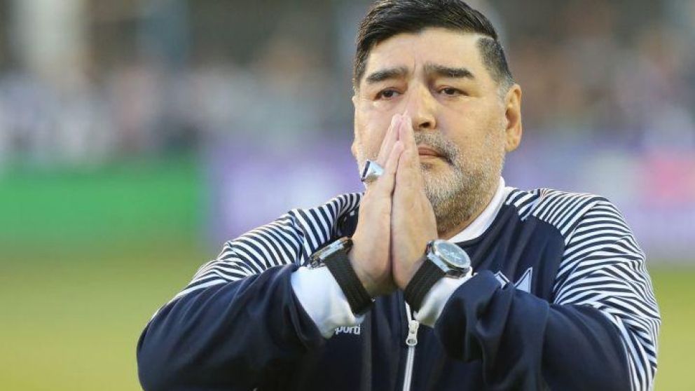 Los acompa�antes terap�uticos de Maradona dieron detalles de los �ltimos d�as de Diego con vida.