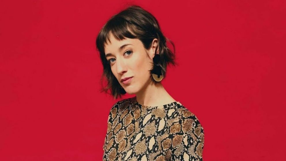 La joven actriz revel� que se va a ir del pa�s junto a su pareja.