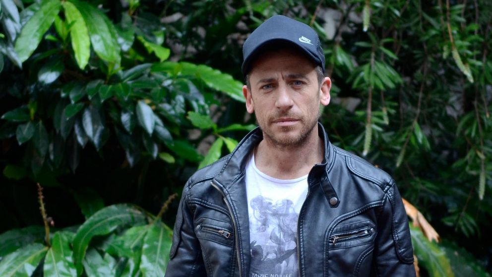 Diego Cremonesi, reservado y entregado al arte.