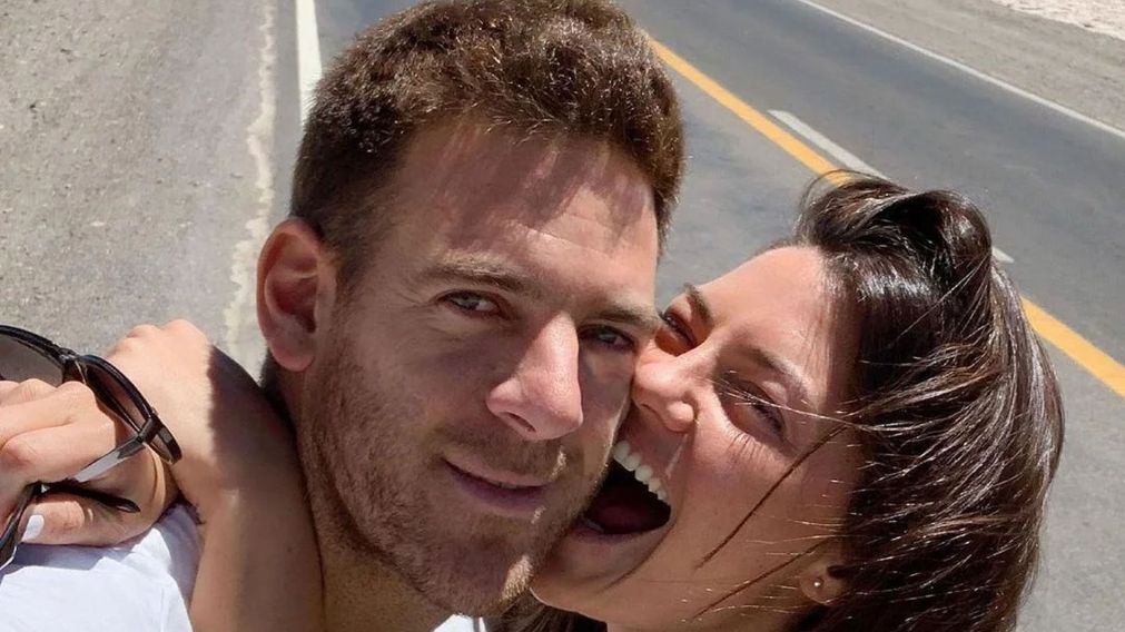 La modelo reafirma su amor al tenista.