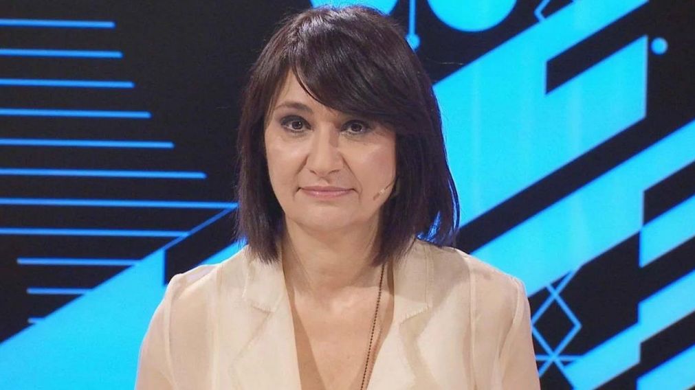 La periodista adelantó su baja del noticiero y generó un escándalo.
