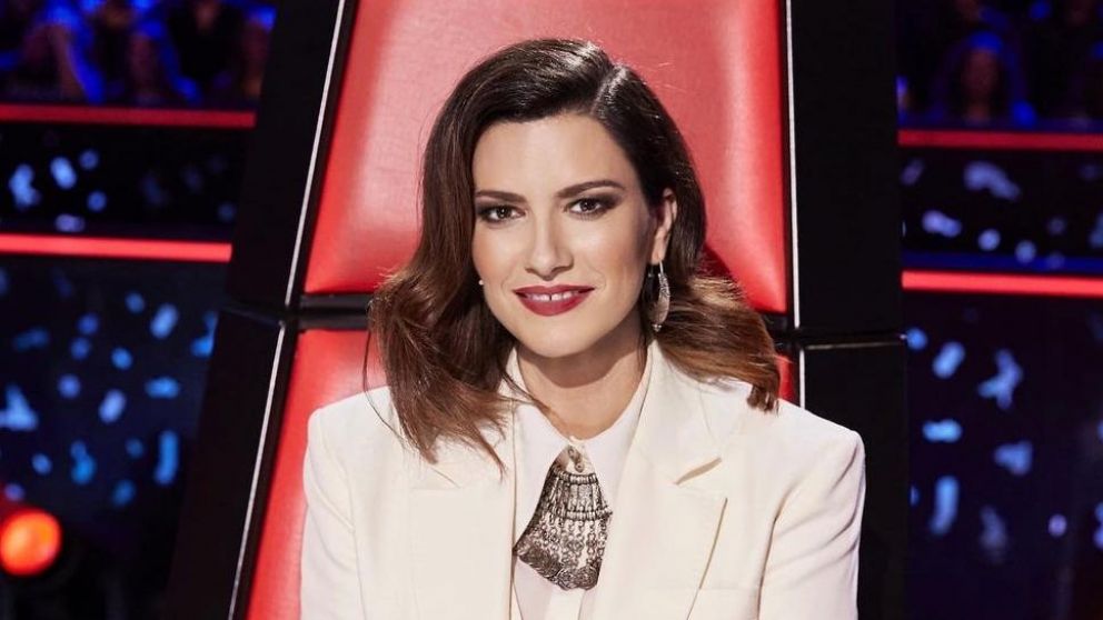 La cantante criticó duramente que solo se hable de la muerte del astro.