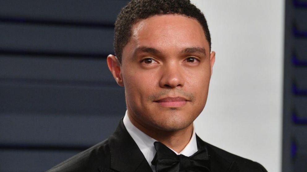 Trevor Noah será el anfitrión de los Grammy 2021.
