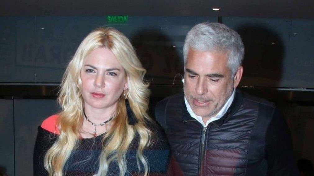 ¡Escándalo policial con Esmeralda Mitre y su expareja!