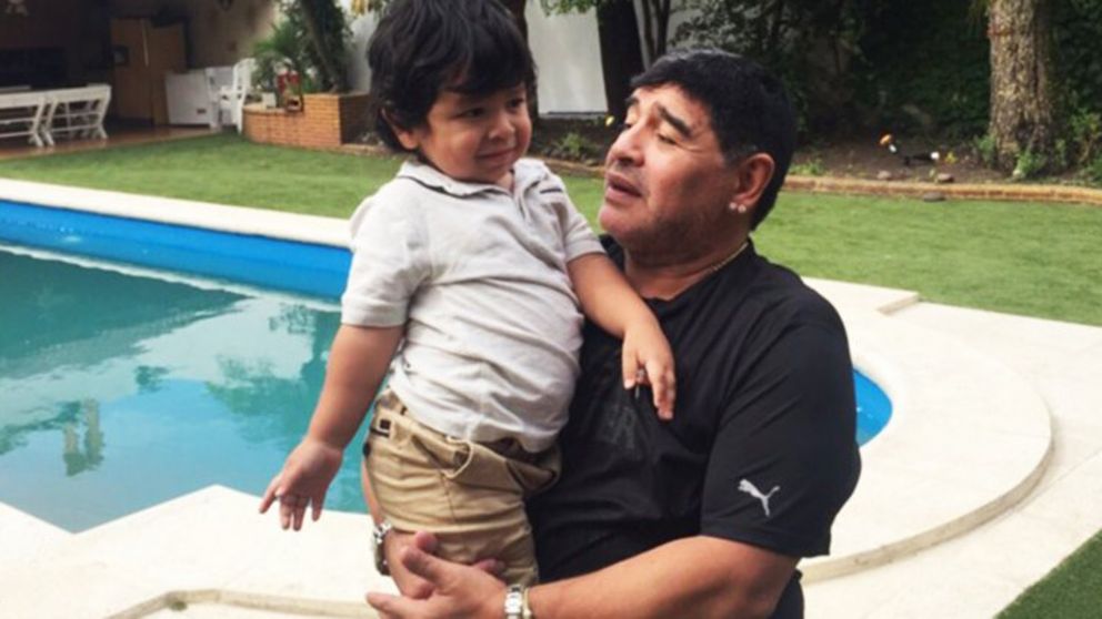 El menor de los Maradona le dedicó un emocionante mensaje a su papá