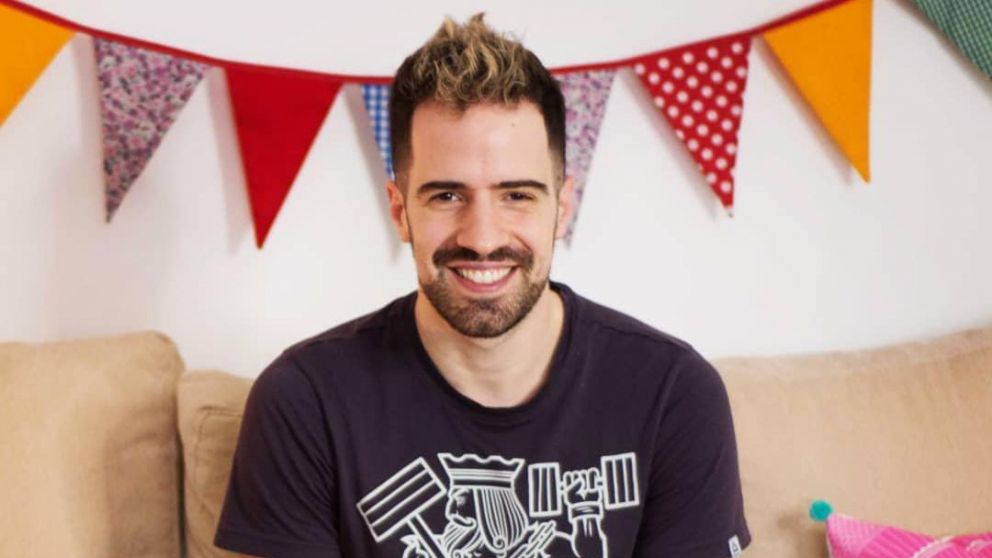 Esc�ndalo en redes.