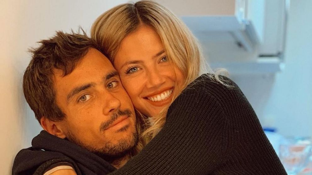 La pareja vivió una luna de miel adelantada .