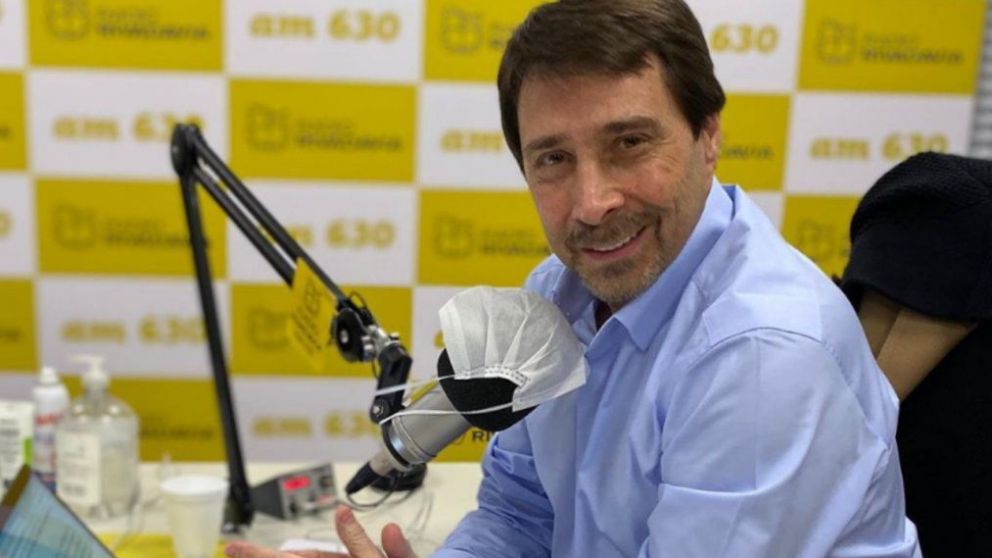 A EDUARDO LE COSTÓ MÁS DE UN MES SUPERAR LA ENFERMEDAD.