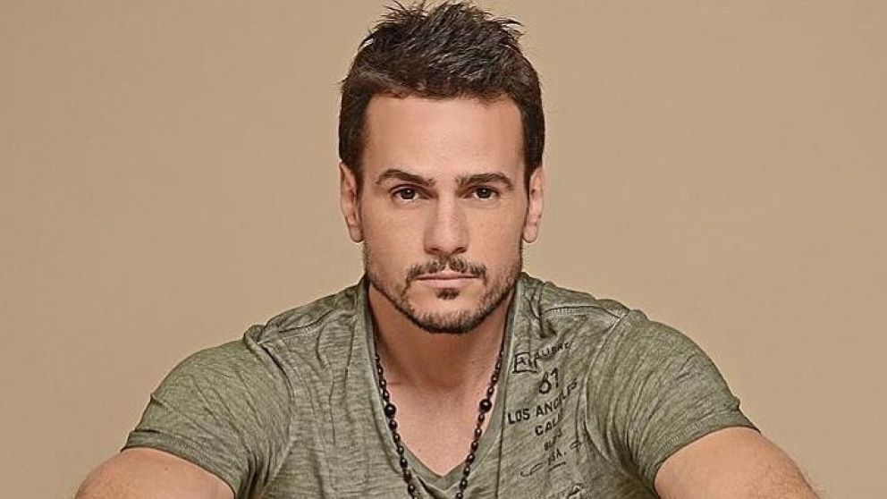 Tras el escándalo, el modelo explicó la negociación que tuvo con la empresa.