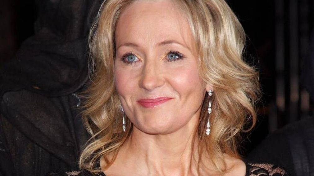 Nuevo escándalo con J.K Rowling.