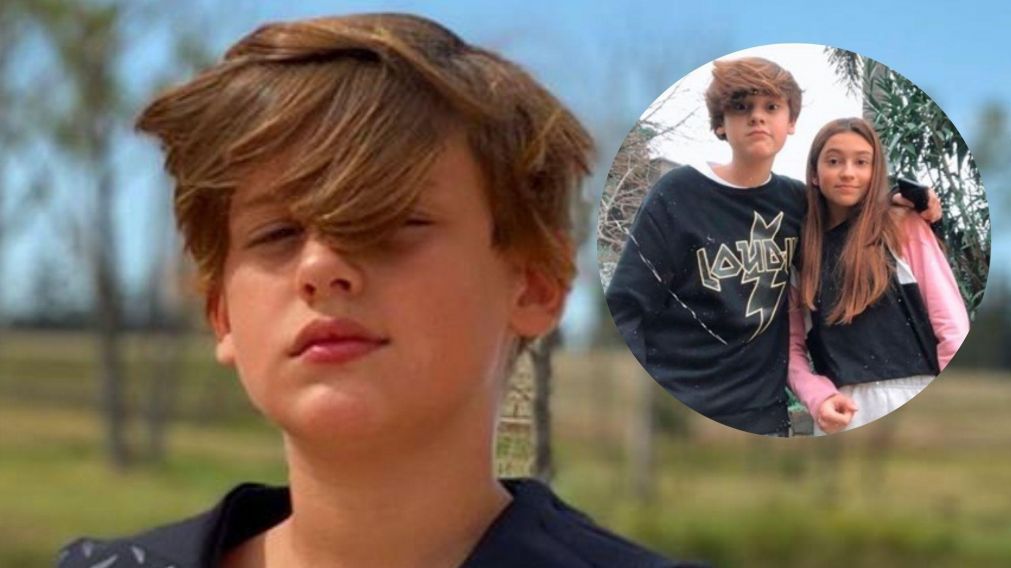 El joven de 12 años está soltero.