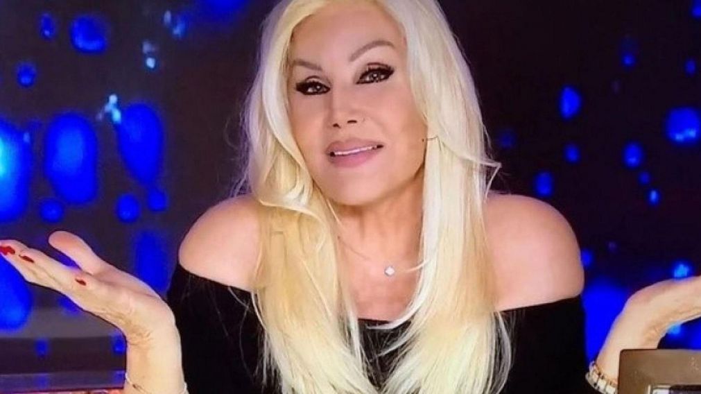 La conductora arrib� a la instituci�n m�dica para su operaci�n.