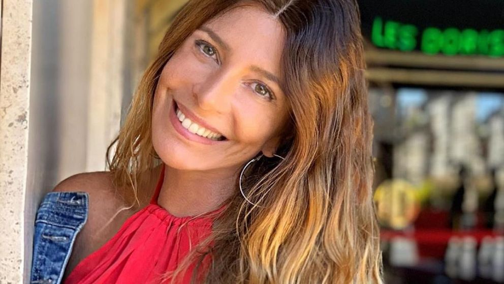 Mónica Ayos habló de sus operaciones de nariz.