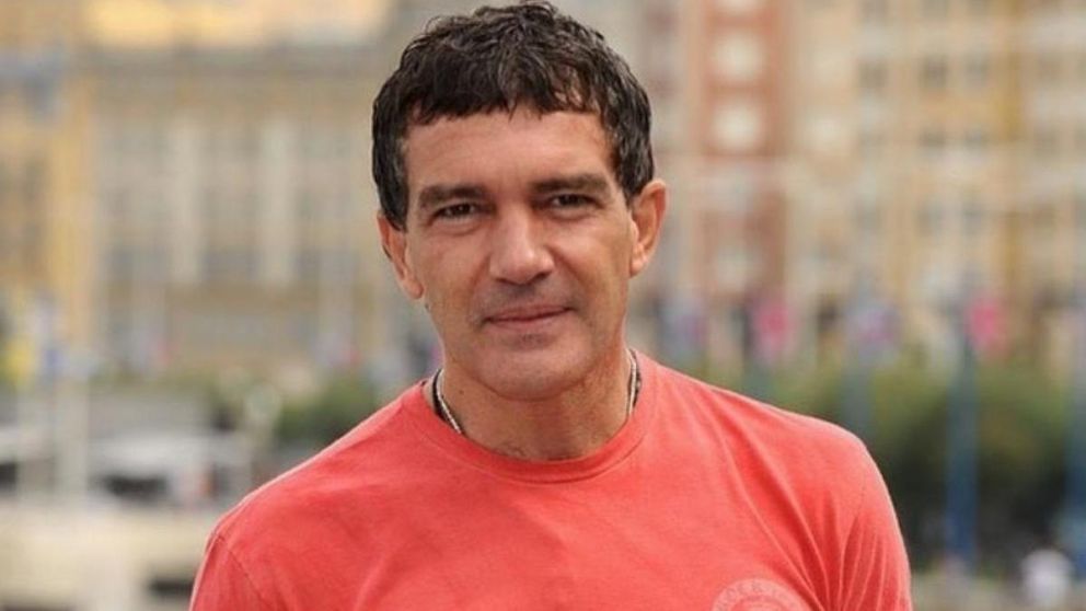 Antonio Banderas celebró su recuperación con un original posteo.