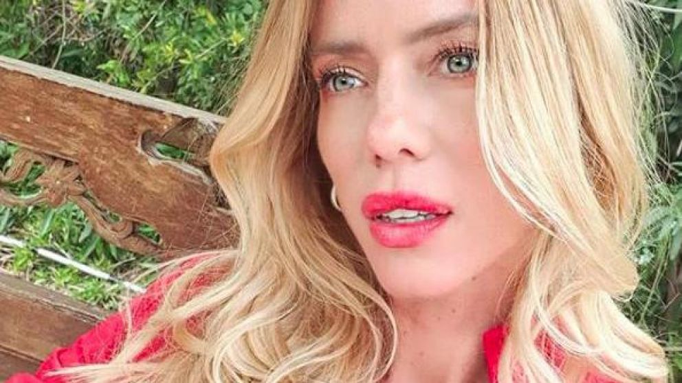 La empleada defendió a la modelo de las fuertes críticas.