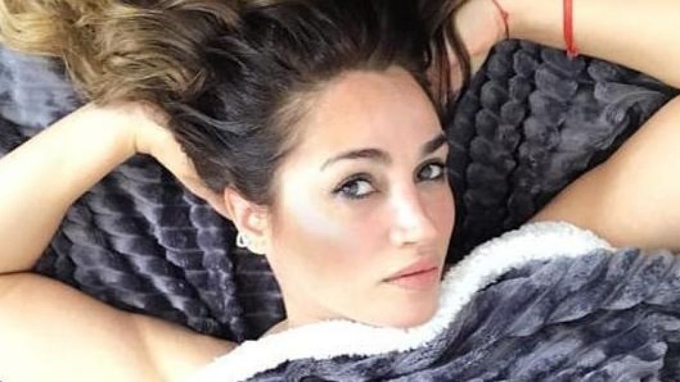 Los vecinos de la mediática no la dejan en paz.