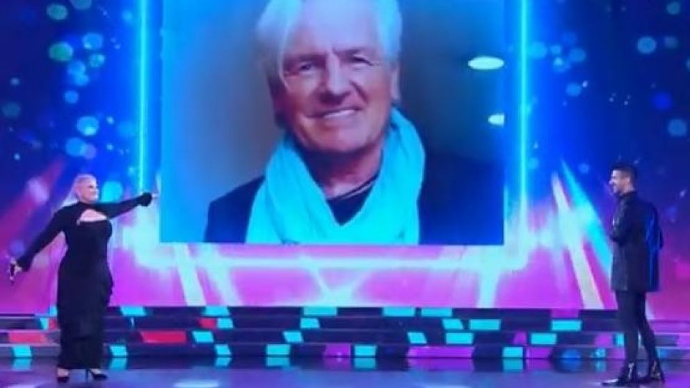 La emotiva apertura del "Cantando 2020" con homenaje a Sergio Denis