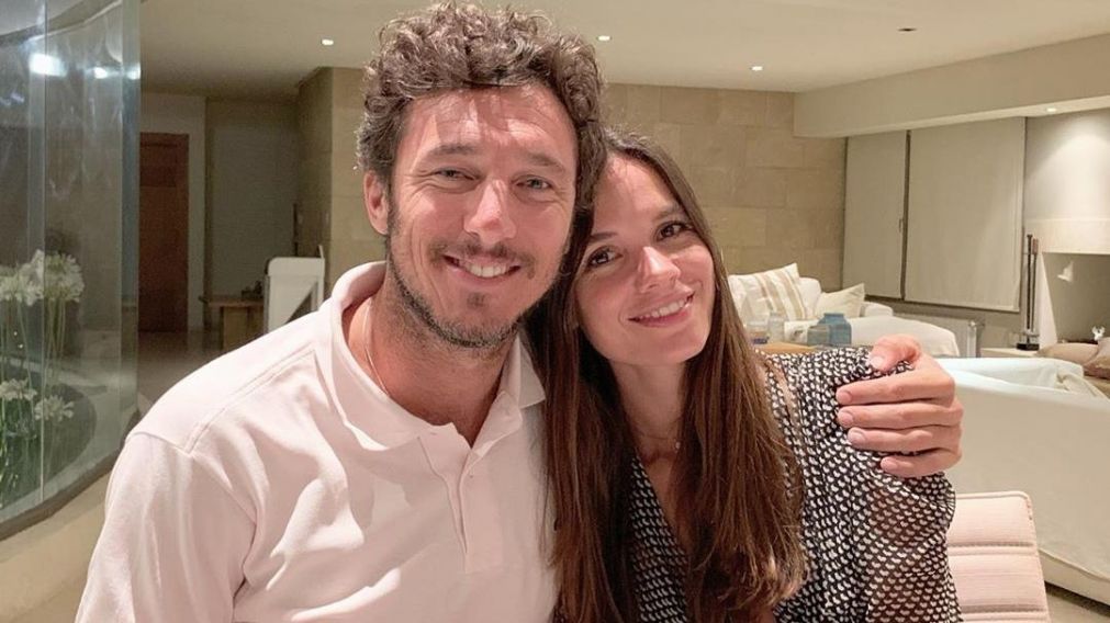 ¡A menos de un mes de casados!