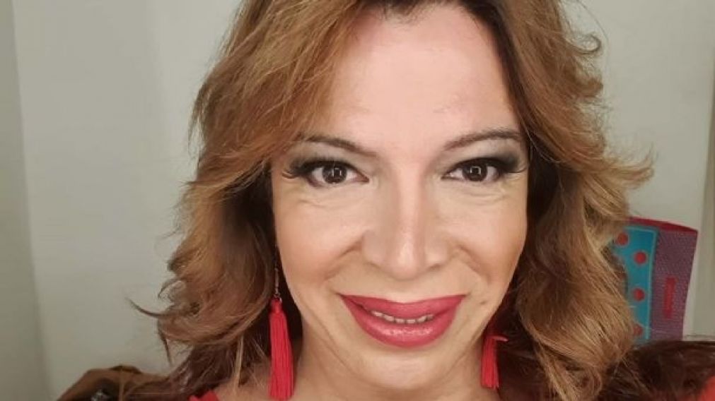 Fuerte contestación de la conductora.