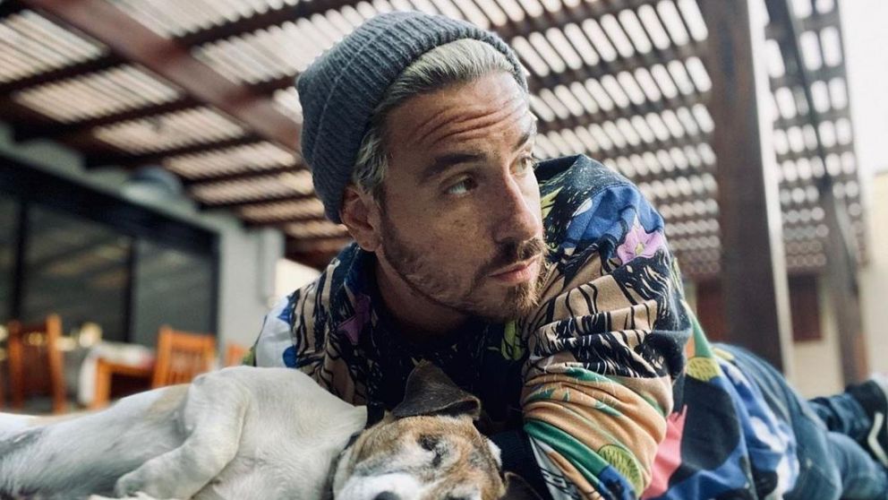 El actor se muestra reflexivo y maduro.