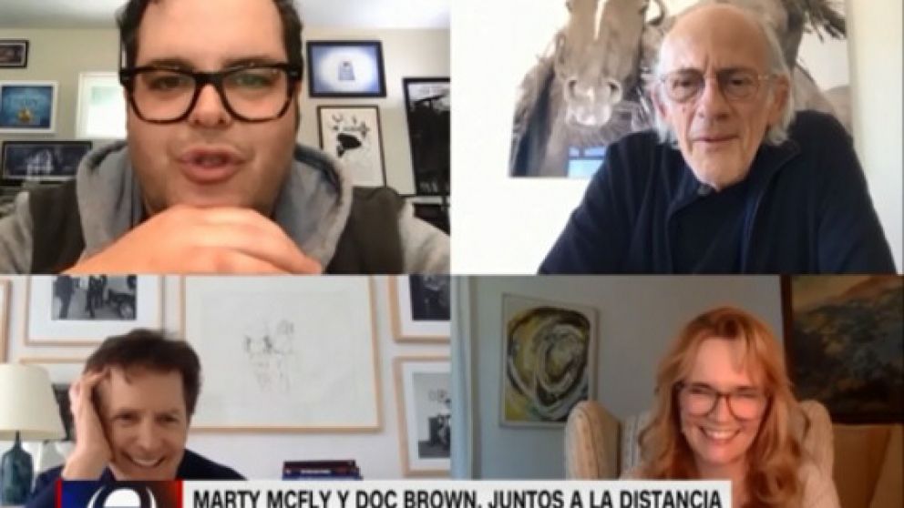 Josh Gad organizó el evento, con Lloyd, Fox, Thompson y el elenco.