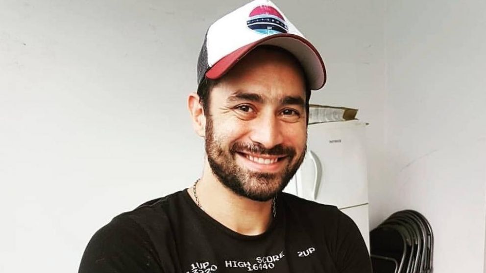 El Tucu L�pez mostr� su miembro en un vivo de Instagram "sin querer"