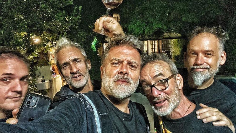 Aislados, pero no solos.