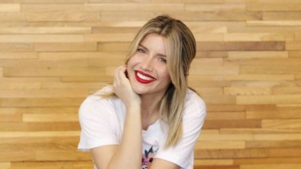 La bailarina se divierte y concientiza