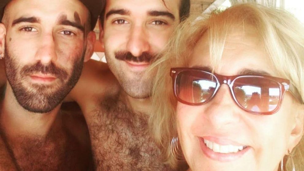 Los mellizos Juan y Tomás visitaron a su madre en Carlos Paz.