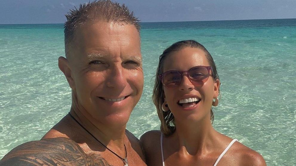 Alejado de los medios.