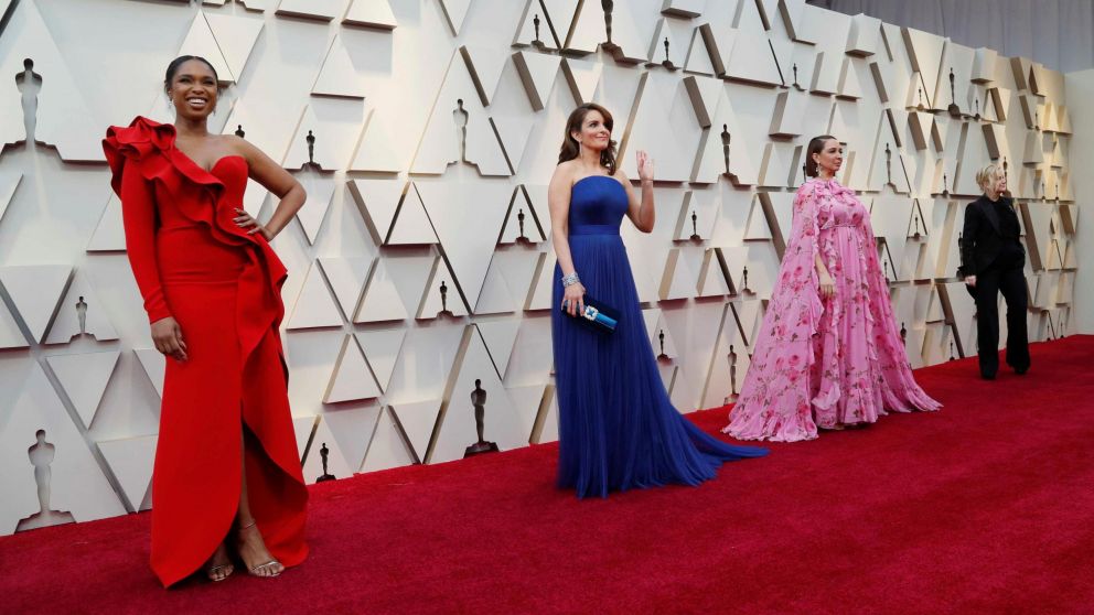 Expectativa por los looks.